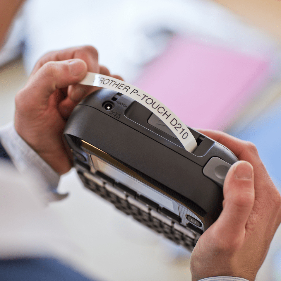 Brother Handheld 2 Line Label Printer/ 6-12MM tapes - Image 3