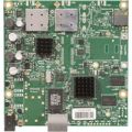 MikroTik RouterBOARD 911G-5HPacD with 1 Gb LAN port 5.X GHz ac radio and 2 MMCX Connector RB911G-5HPACD Green PoE